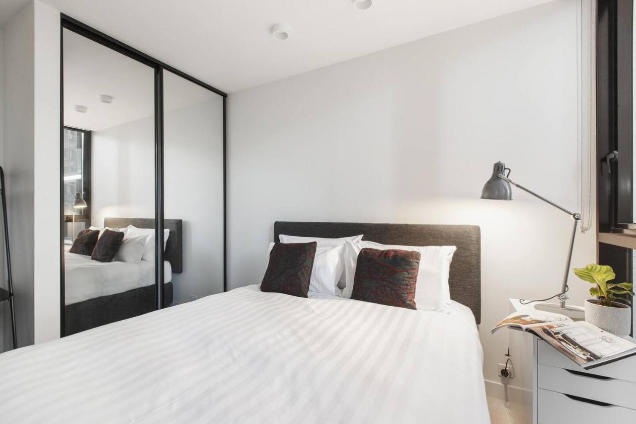 Central Sleek City Living Close To Everything Melbourne Kültér fotó